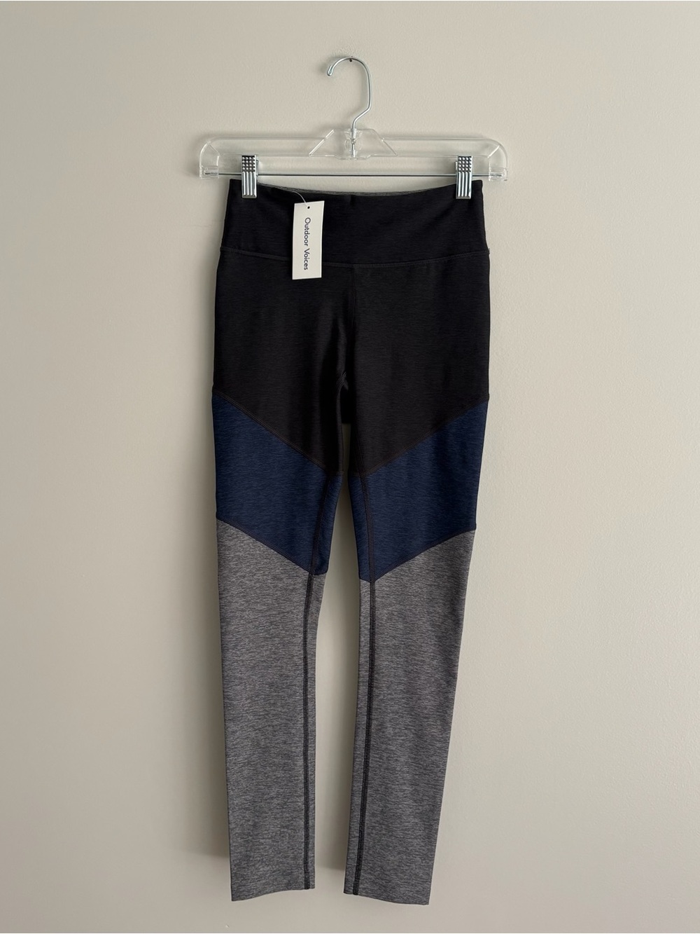 Outdoor Voices Colorblock Leggings in Black, Navy & Gray NWT Size XS